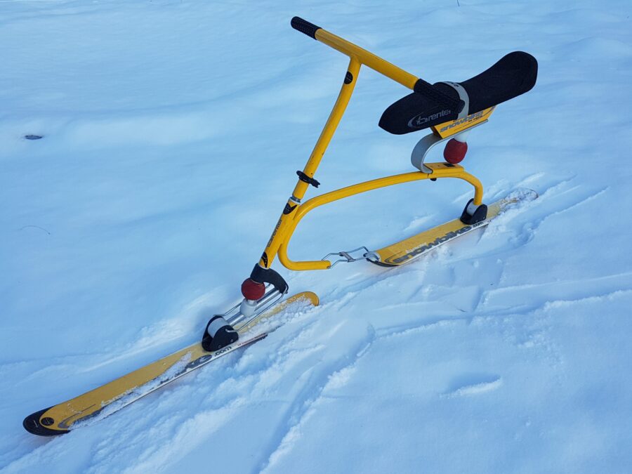 Snowbikes Zubehör T-Shirt – Bild 3